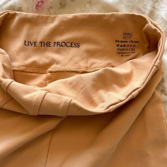 Live The Process Women's Mini/Biker Shorts  Size S EUC Peach/Fleshy Color - Picture 2 of 5